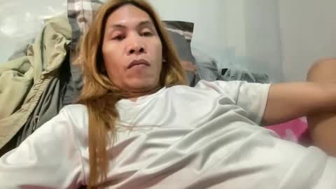 weng bustamante online show from February 1, 10:15 am