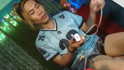 weng bustamante online show from September 13, 3:34 pm