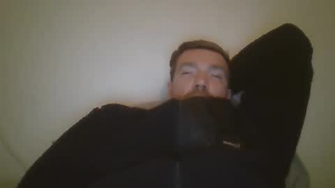 Snapshot of linguistixx333 chatting on March 1, 12:01 am linguistixx333 online show from March 1, 12:01 am