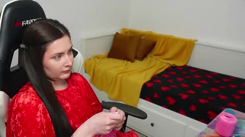 Tina online show from March 21, 6:55 pm