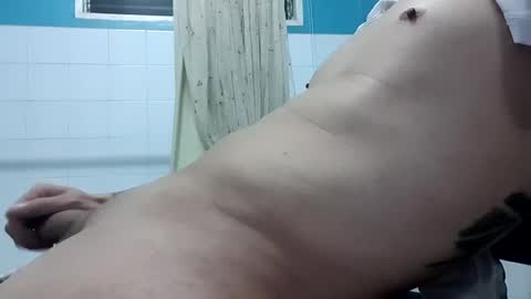 Snapshot of linux1111 chatting on February 2, 12:35 pm linux1111 online show from February 2, 12:35 pm