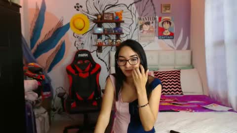 Snapshot of linzybaner chatting on February 26, 10:53 pm LinzyBaner online show from February 26, 10:53 pm