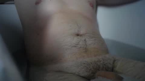 Snapshot of lion2662 chatting on May 24, 5:07 pm lion2662 online show from May 24, 5:07 pm