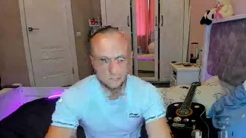 Snapshot of lion_and_kitty chatting on March 24, 9:36 am Daisy and Ratibor online show from March 24, 9:36 am