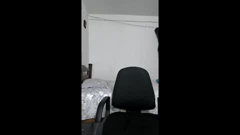 Snapshot of lionhot_36 chatting on April 8, 3:17 am lionhot_36 online show from April 8, 3:17 am