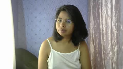 Liora selenex online show from December 5, 5:16 am