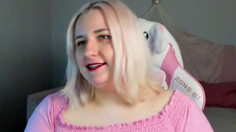 LioraArdyn online show from March 19, 5:22 am