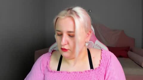 LioraArdyn online show from March 22, 5:22 am