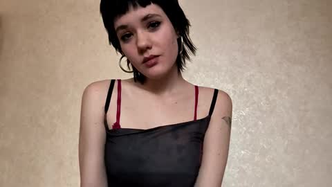 liorasin online show from February 7, 11:03 am