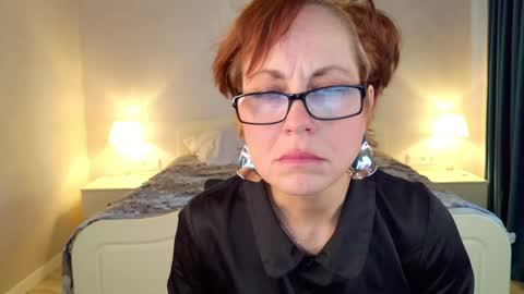 Liora Weiss online show from March 12, 8:53 am