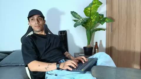 Lior Vante online show from June 20, 2:14 am