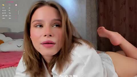 Lina online show from November 25, 1:16 am