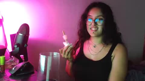 Snapshot of lirabosa chatting on December 2, 9:45 am Lira online show from December 2, 9:45 am