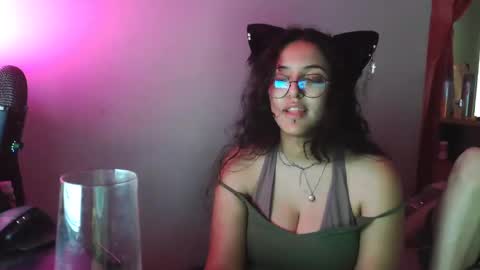 Snapshot of lirabosa chatting on December 6, 6:39 pm Lira online show from December 6, 6:39 pm