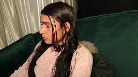 Snapshot of lireesa chatting on November 20, 3:28 am Lire online show from November 20, 3:28 am