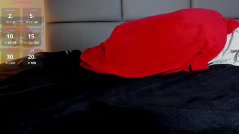 Snapshot of lirioswiitt_ chatting on February 13, 5:33 pm lirius online show from February 13, 5:33 pm