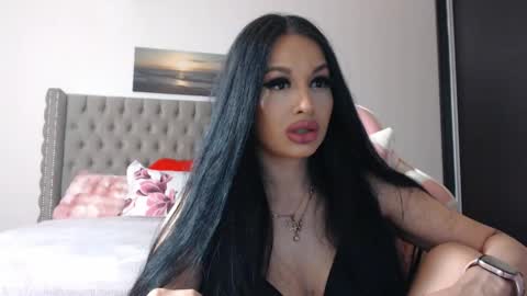 Lisa online show from March 21, 9:07 pm