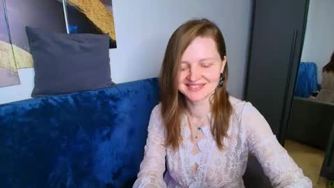 Lisa online show from May 5, 2:08 am
