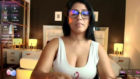 Snapshot of lisa_casper chatting on January 28, 5:56 pm Lisa online show from January 28, 5:56 pm