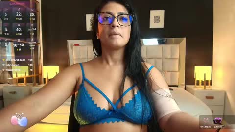 Snapshot of lisa_casper chatting on February 24, 9:41 pm Lisa online show from February 24, 9:41 pm