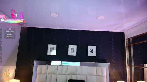 Lisa online show from October 4, 2:04 pm