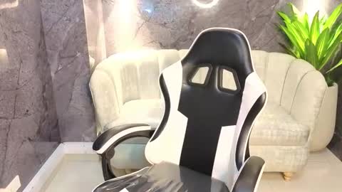 lisa_doll_tx online show from March 5, 8:05 pm