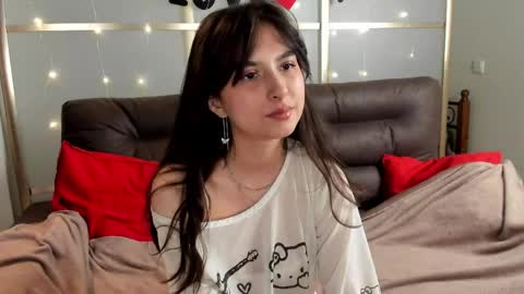 Lisa online show from April 4, 10:46 am