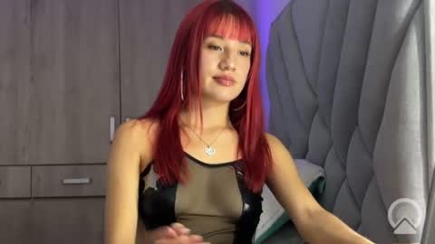 Snapshot of lisa_roberths chatting on July 8, 5:01 am Lisa Roberths online show from July 8, 5:01 am