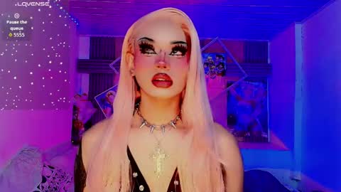 lisa_sparkleee online show from May 20, 3:02 am