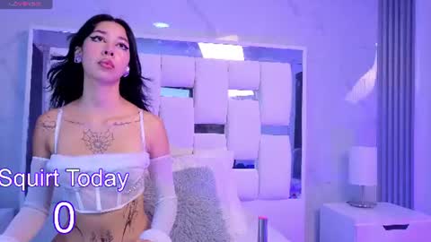 lisa_sweetas online show from June 20, 7:27 pm