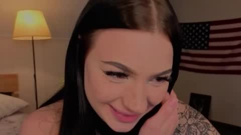 Lisa and Den online show from March 18, 10:40 am