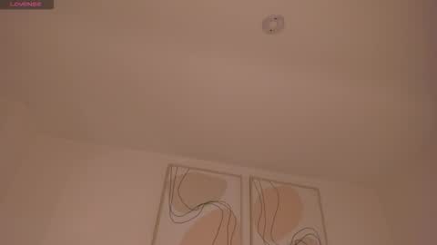 Lisa  Flowers online show from February 8, 11:02 am