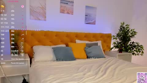 Snapshot of lisafoxy_ chatting on September 26, 12:03 am Lisa online show from September 26, 12:03 am