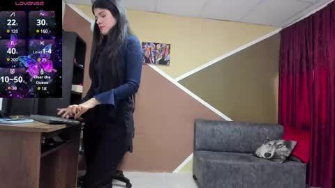 Lisa Gray Independent Model online show from September 26, 7:29 pm