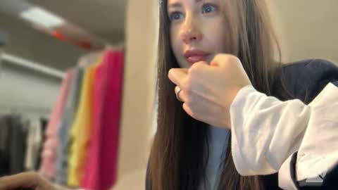 Snapshot of lisandriaa chatting on March 31, 10:37 am lisandriaa online show from March 31, 10:37 am