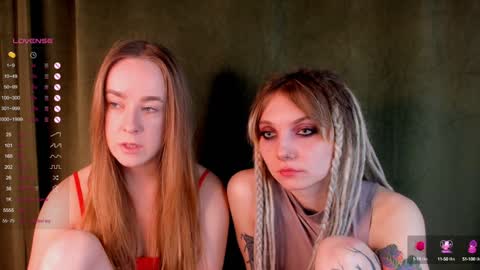 Hello our names are Kate and Alice this is our first day here. online show from December 18, 1:26 am