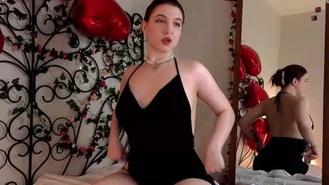 LisaVamp online show from February 15, 11:25 pm