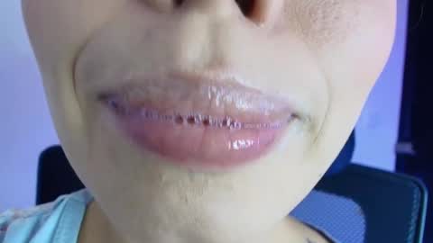 Lisbet online show from February 24, 8:29 pm