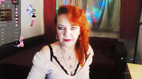 Snapshot of lisetmonro_ chatting on October 20, 3:07 am Hellomy name is Liset online show from October 20, 3:07 am