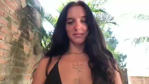 lishaluxe online show from March 18, 10:02 pm