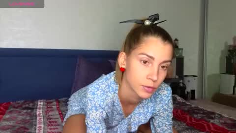 Snapshot of lisi4ka503933 chatting on September 29, 4:56 pm Lisi4ka online show from September 29, 4:56 pm