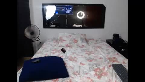 liss_curly online show from February 2, 3:27 am