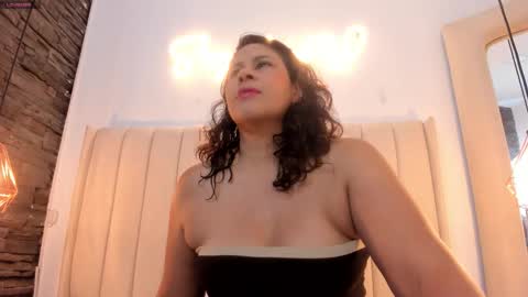 Snapshot of lissa_harris_ chatting on March 24, 12:21 pm Lisa online show from March 24, 12:21 pm