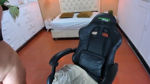 L I S S A  online show from January 30, 6:46 am