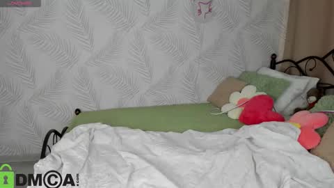 Lissa online show from February 19, 7:59 am