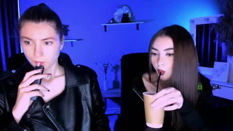 Snapshot of lissa_night chatting on September 24, 12:52 pm lissa_night online show from September 24, 12:52 pm