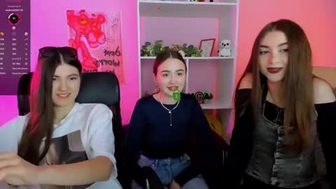 Snapshot of lissa_night chatting on October 3, 12:57 pm lissa_night online show from October 3, 12:57 pm