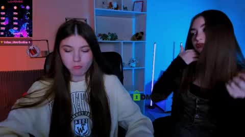 Snapshot of lissa_night chatting on October 14, 7:47 pm lissa_night online show from October 14, 7:47 pm