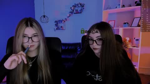 lissa_night online show from April 4, 7:44 pm