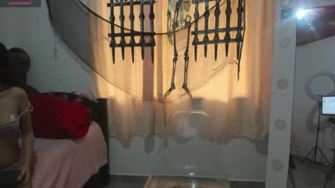 lissa_petitee online show from November 5, 12:05 pm